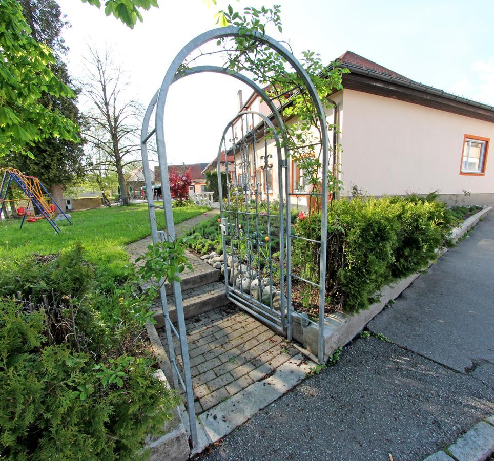 Gesundheitshotel Roessle Bad Wurzach Exterior photo
